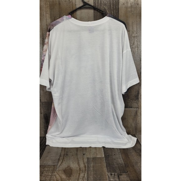 Aliens and Dinosaurs Light Weight Adult Tee Size 2XL - Picture 4 of 4